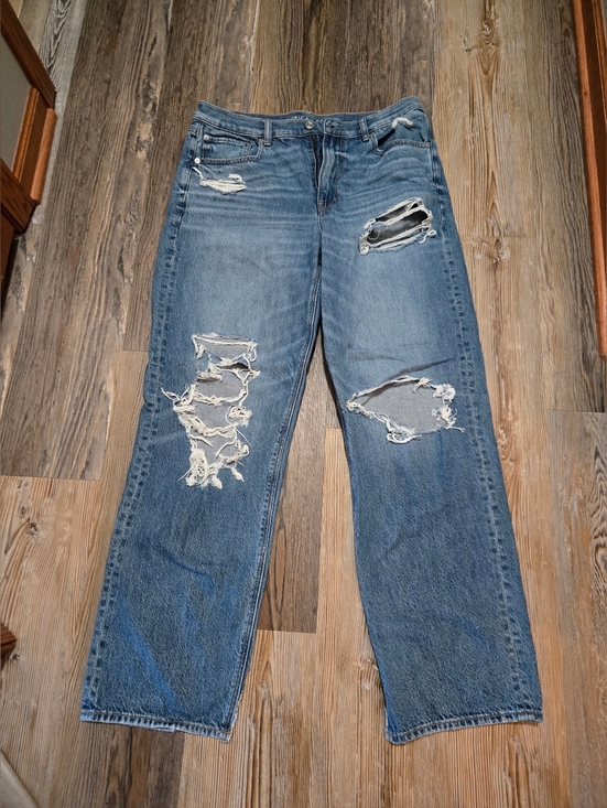 American Eagle Outfitters Denim - American Eagle Outfitters Distressed Blue Ripped Jeans